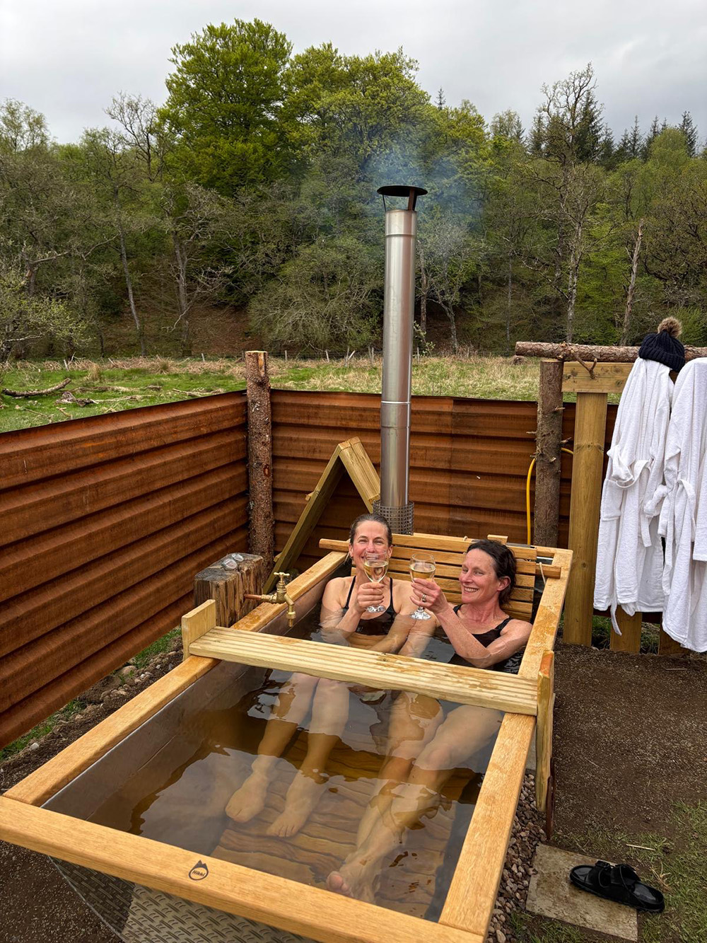 Ben Nevis Basecamp hot tub