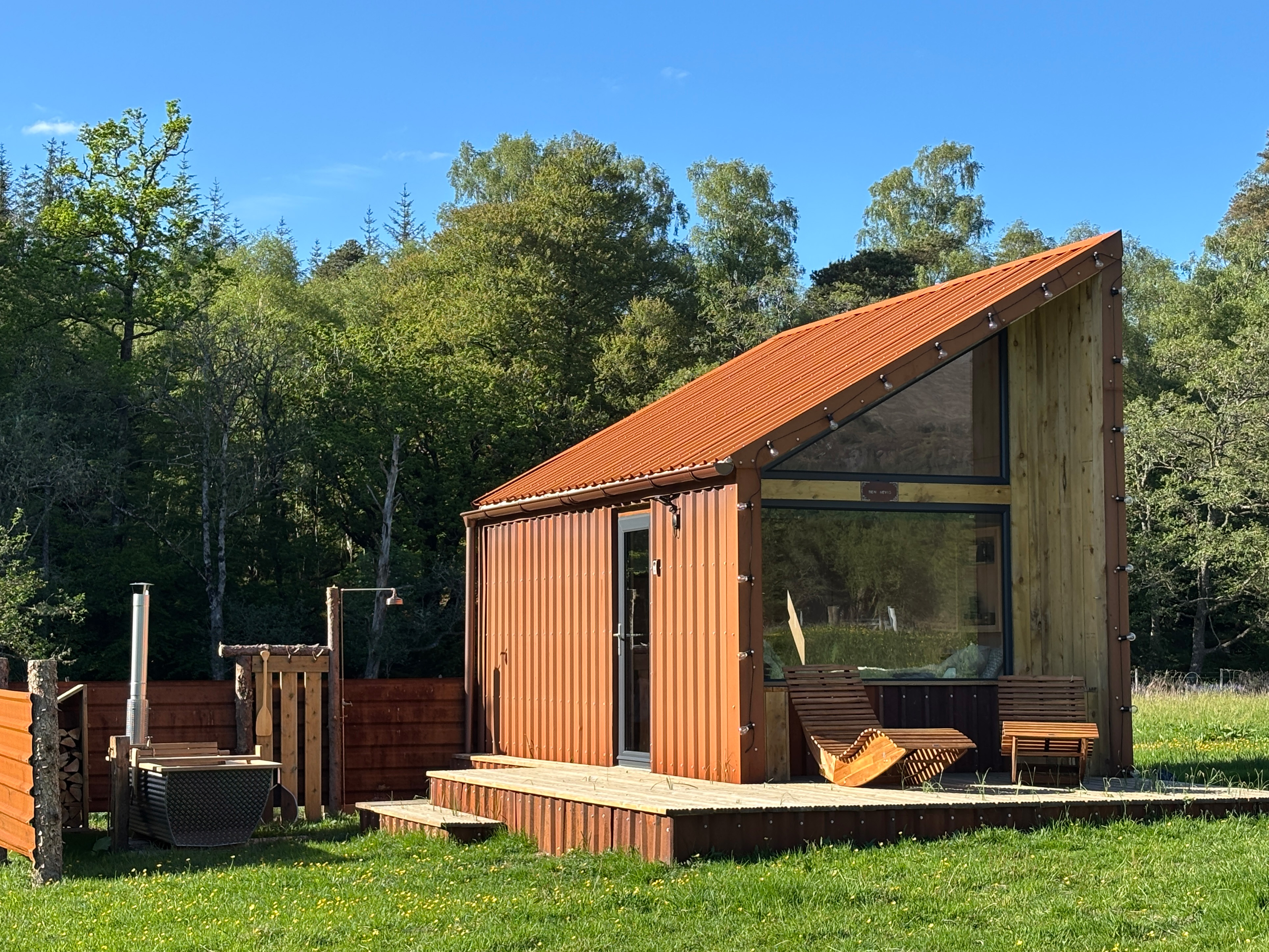 Ben Nevis Basecamp hot tub